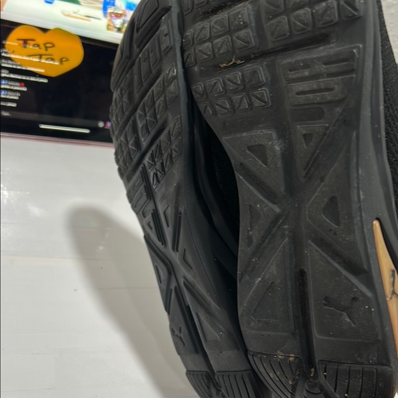 Puma Black Sneakers with Gold Logo women’s size 10 GUC - Picture 14 of 14